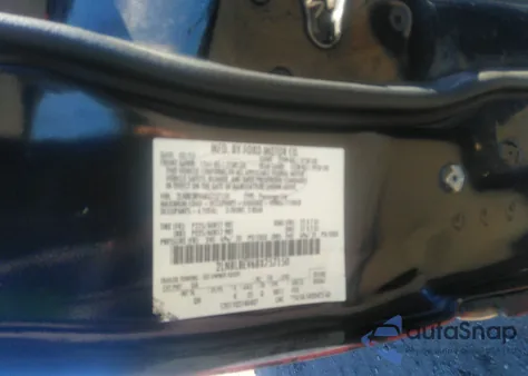 2011 Lincoln Town Car Executive L z USA, uszkodzony, nr VIN 2LNBL8EV6BX757150